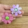02 lacinho flor margarida cor pastel 4cm 10 un