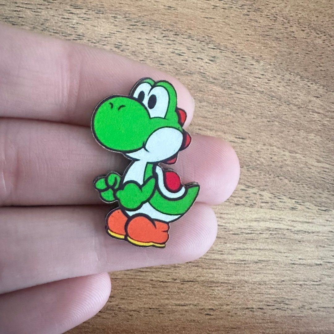 438