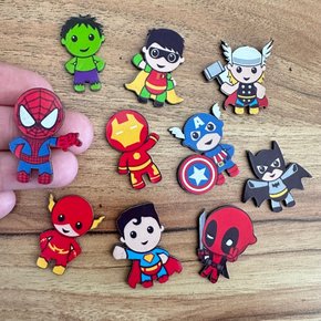14 adesivo paper herois kids 10 un sortidas