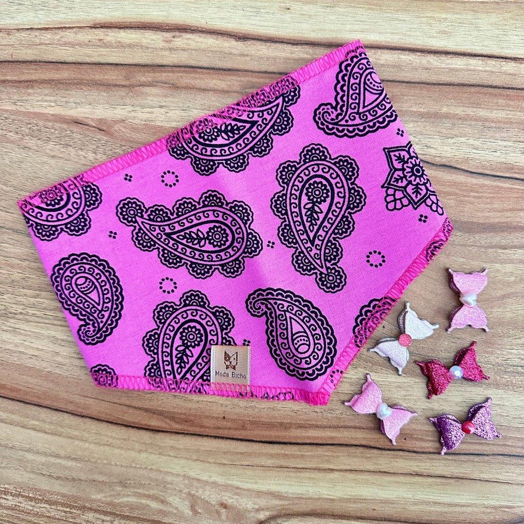01 kit pet bandana e adesivo tribal rosa lacinho 20 un p m ou g p