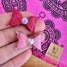 02 kit pet bandana e adesivo tribal rosa lacinho 20 un p m ou g p