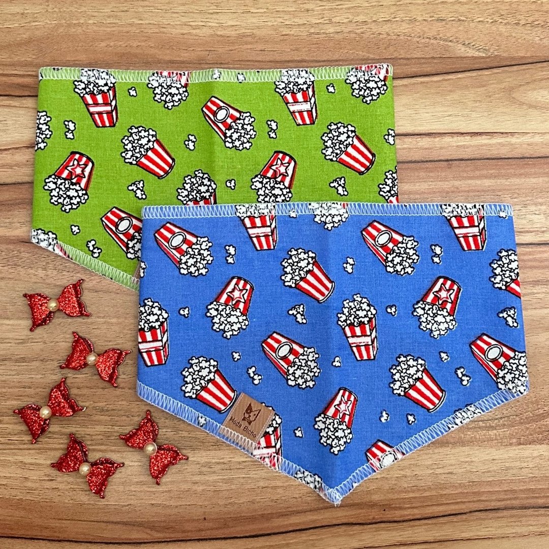 01 kit pet bandana e adesivo pipoca lacinho 20 un p m ou g g