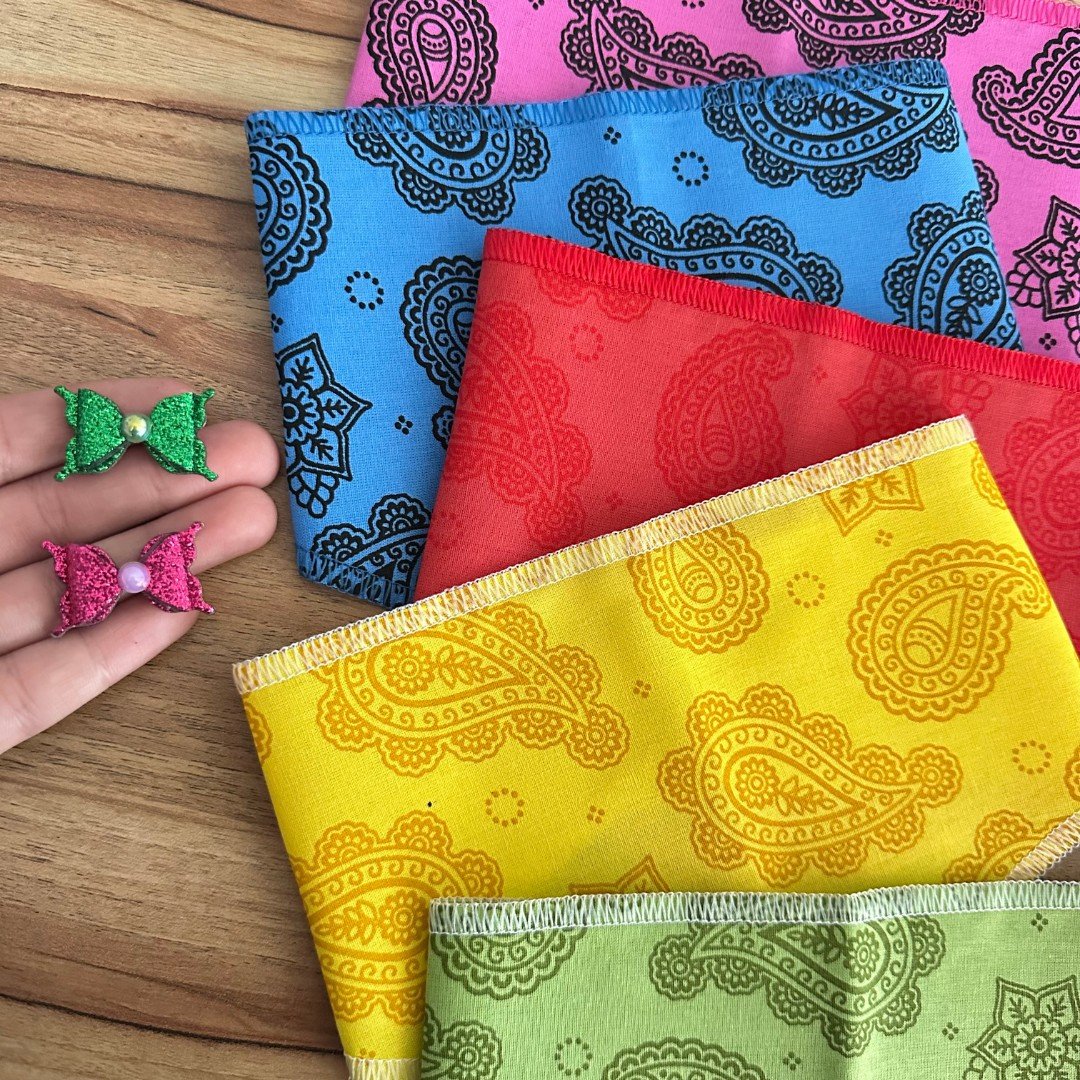 03 kit pet bandana e adesivo tribal mix lacinho 20 un p m ou g