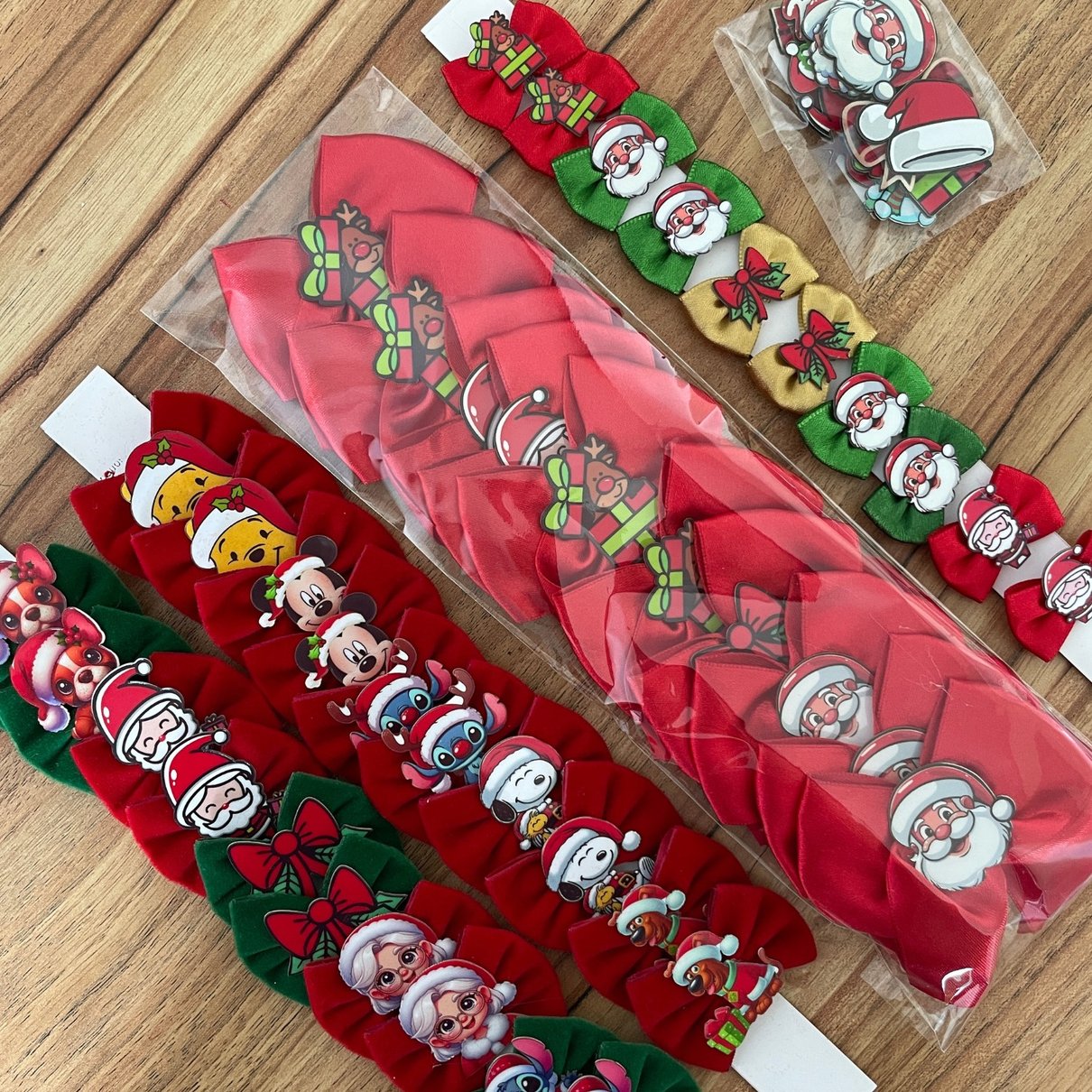 01 kit pet natal lacos e adesivos 50 un sortidas