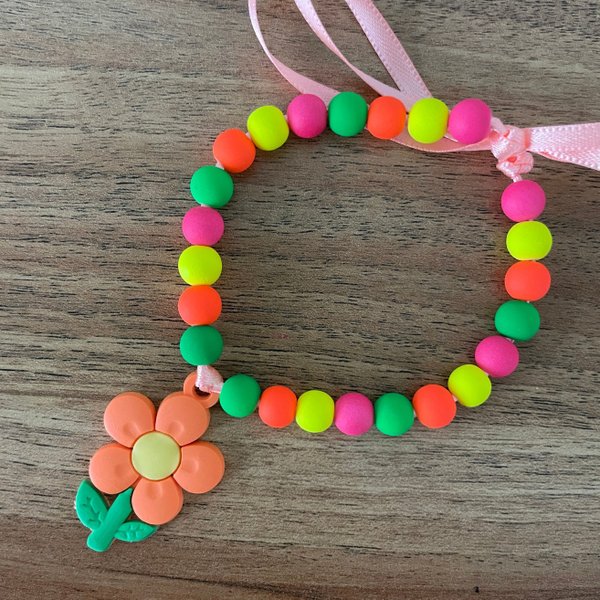 02 colar de perolas flor 1 un amarelo u