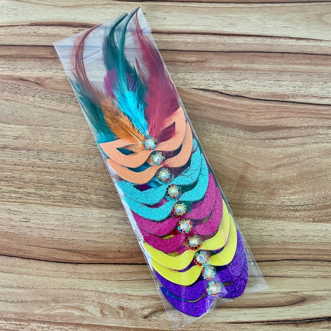 01 adesivo mascara carnaval plumas g 10 un