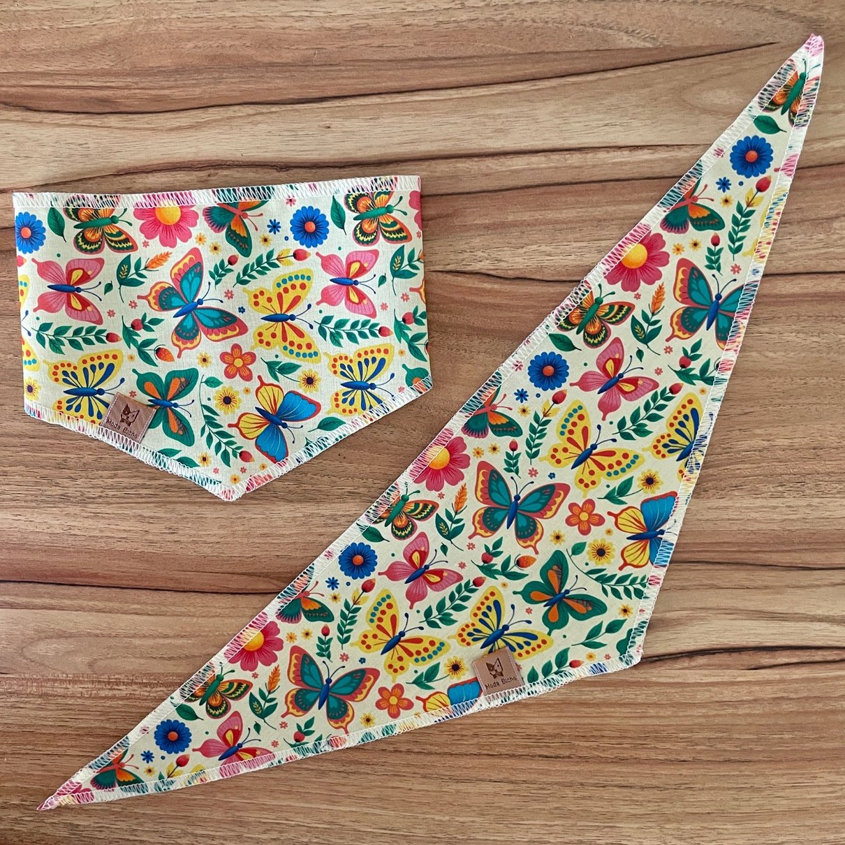 01 bandana pet amarelo claro borboletas 10 un p m ou g g