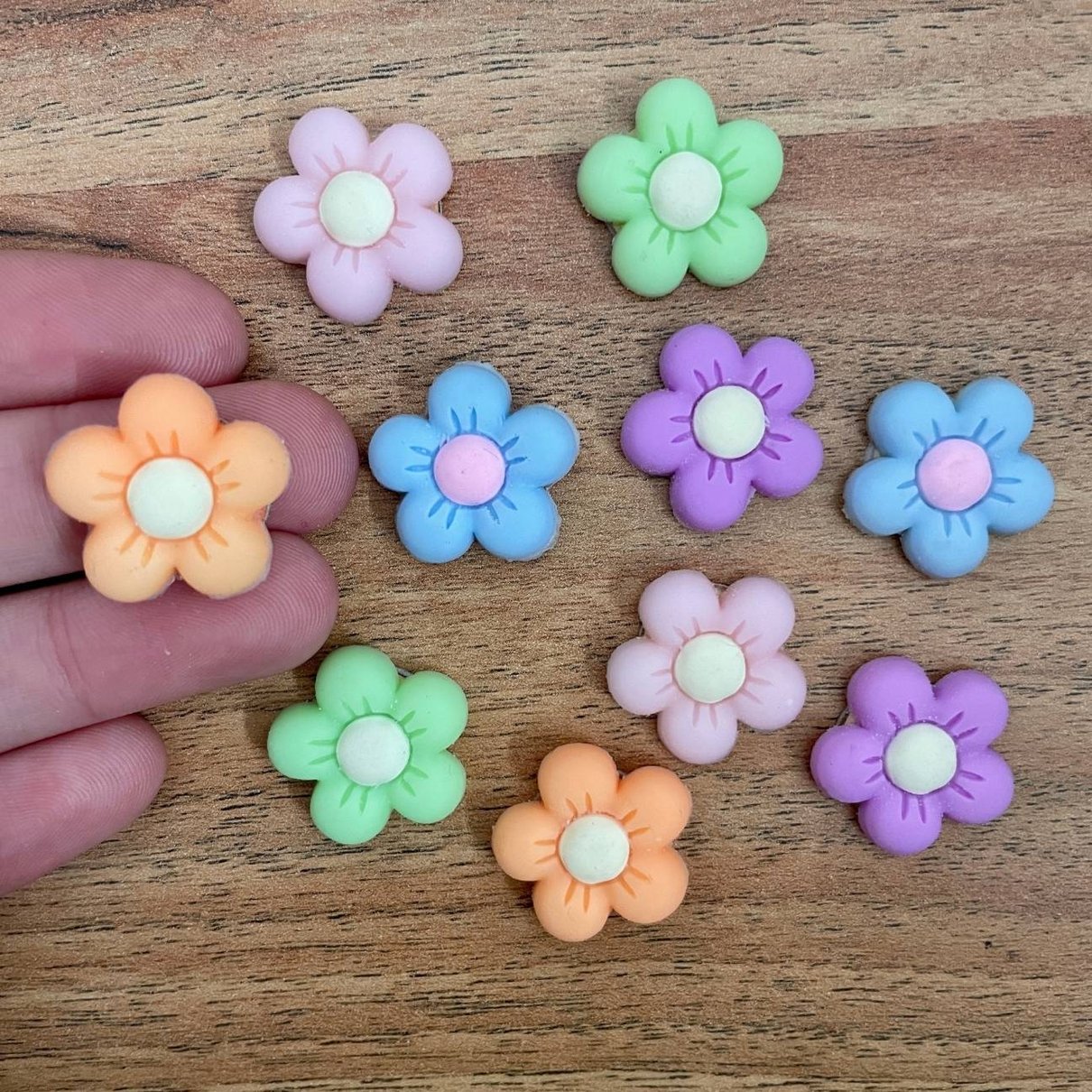 02 adesivo florzinha emborrachada candy 10 un