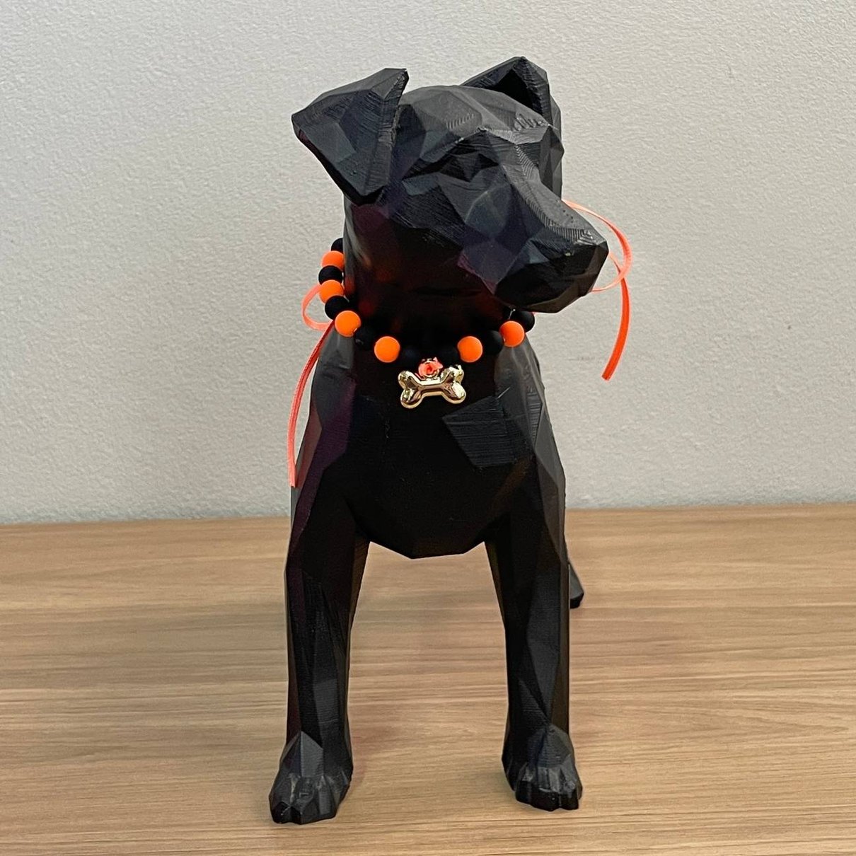 01 colar de perolas p m halloween ossinho laranja e preto 1 un